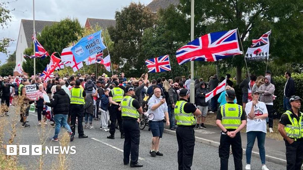Gloucester Welcomes Refugees